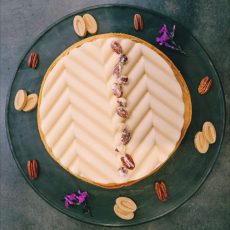 Tarte noisettes Namelaka dulcey